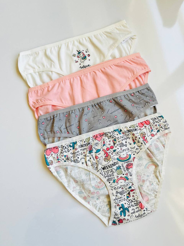 پک ۴ عددی شورت نخی زنانه کوزا ترکیه طرح یونیکورن
